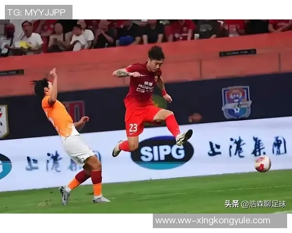 海港队实力欠缺引发关注球迷期待周末联赛表现提升 海港队实力欠缺引发关注球迷期待周末联赛表现提升