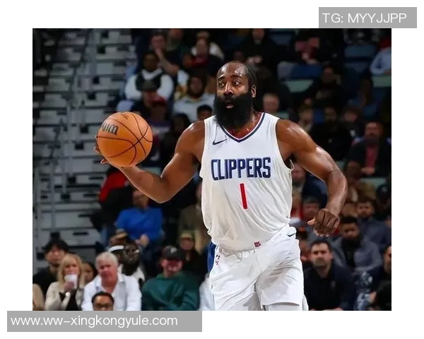 哈登三节表现平平仅得8分三分球全失状态堪忧需调整状态 哈登三节表现平平仅得8分三分球全失状态堪忧需调整状态