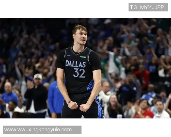 卡尔克布伦纳表现抢眼四投全中贡献双十数据但致命失误令人惋惜