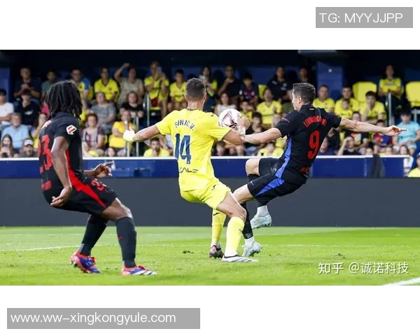 巴塞罗那与比利亚雷亚尔争夺西甲榜首之战精彩纷呈